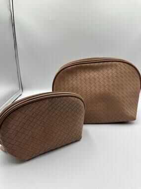 Glo Tech 2 Piece Cosmetic Bag Nested Set Mocha Brown Woven